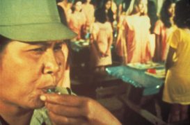 Frauen in Ketten – Black Mama, White Mama