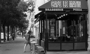 Im Schatten der Frauen