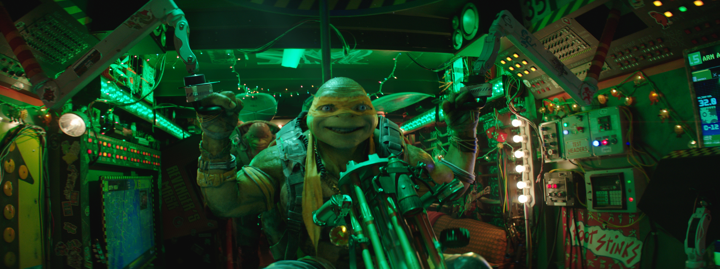 TEENAGE MUTANT NINJA TURTLES: OUT OF THE SHADOWS