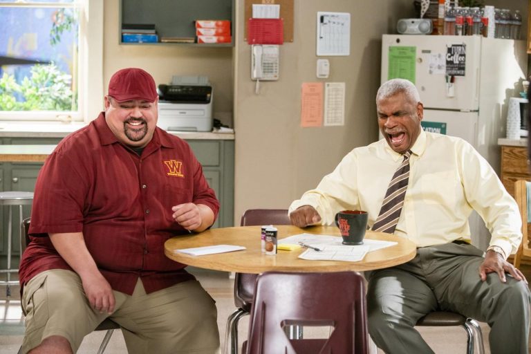 Mr Iglesias Staffel 1 Szene 1 FilmRezensionen.de