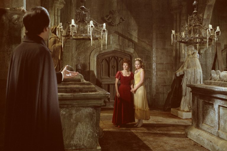 Wie schmeckt das Blut von Dracula Szene 5 FilmRezensionen.de