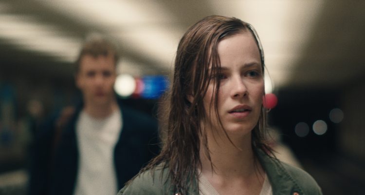 Das Wird Wild! Dein Gewinnspiel: 150€ Fanpaket Zum Start Der Zweiten Wednesday Staffel Ist Mega! - mko463e