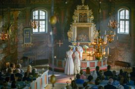 Bröllop, begravning & dop Eine Hochzeit mit Folgen