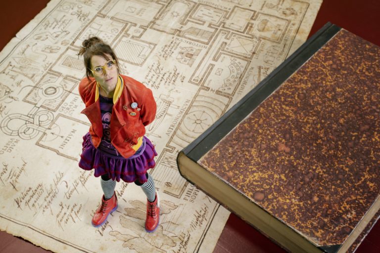 Hilfe ich habe meine Lehrerin geschrumpft Szene 12 FilmRezensionen.de Hilfe ich habe meine Lehrerin geschrumpft Szene 12 FilmRezensionen.de