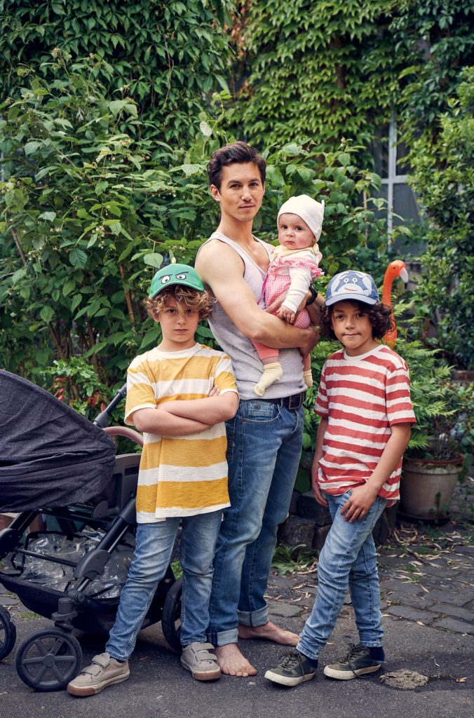 Väter Allein zu Haus Timo FilmRezensionen.de Väter Allein zu Haus Timo FilmRezensionen.de