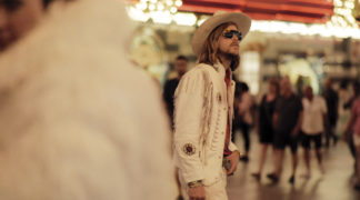 Look Me Over: Liberace