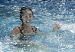 Que Horas Ela Volta? Der Sommer mit Mama