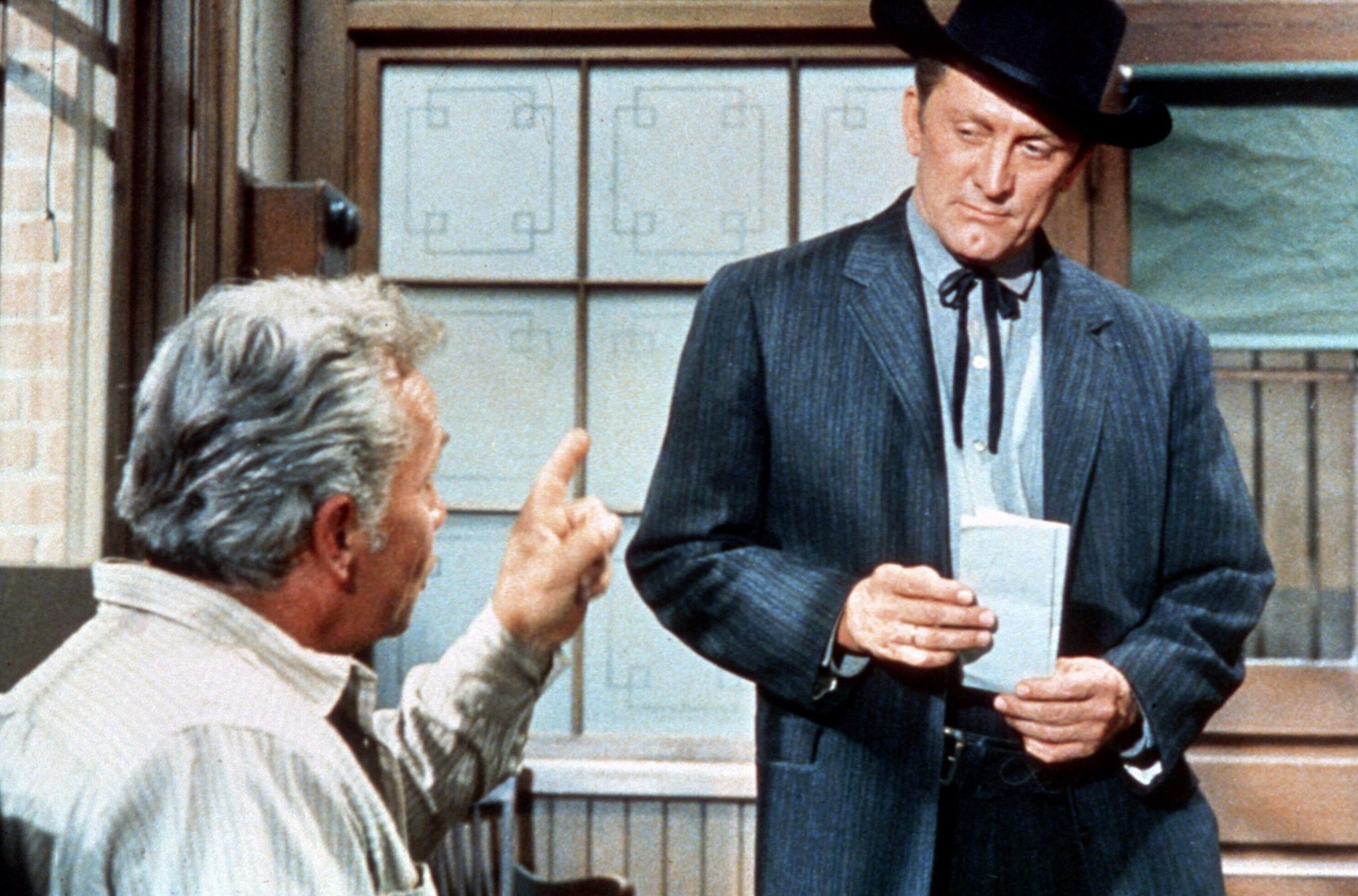 Der Letzte Zug Von Gun Hill Schauspieler Der letzte Zug von Gun Hill Szene 3 | Film-Rezensionen.de