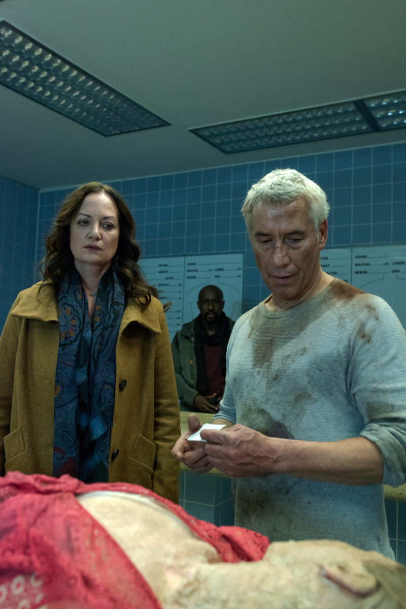 Unter Anderen Umständen über Den Tod Hinaus Unter anderen Umständen: Über den Tod hinaus | Film-Rezensionen.de