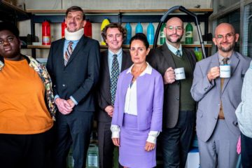 Employee of the Month L’Employée du mois