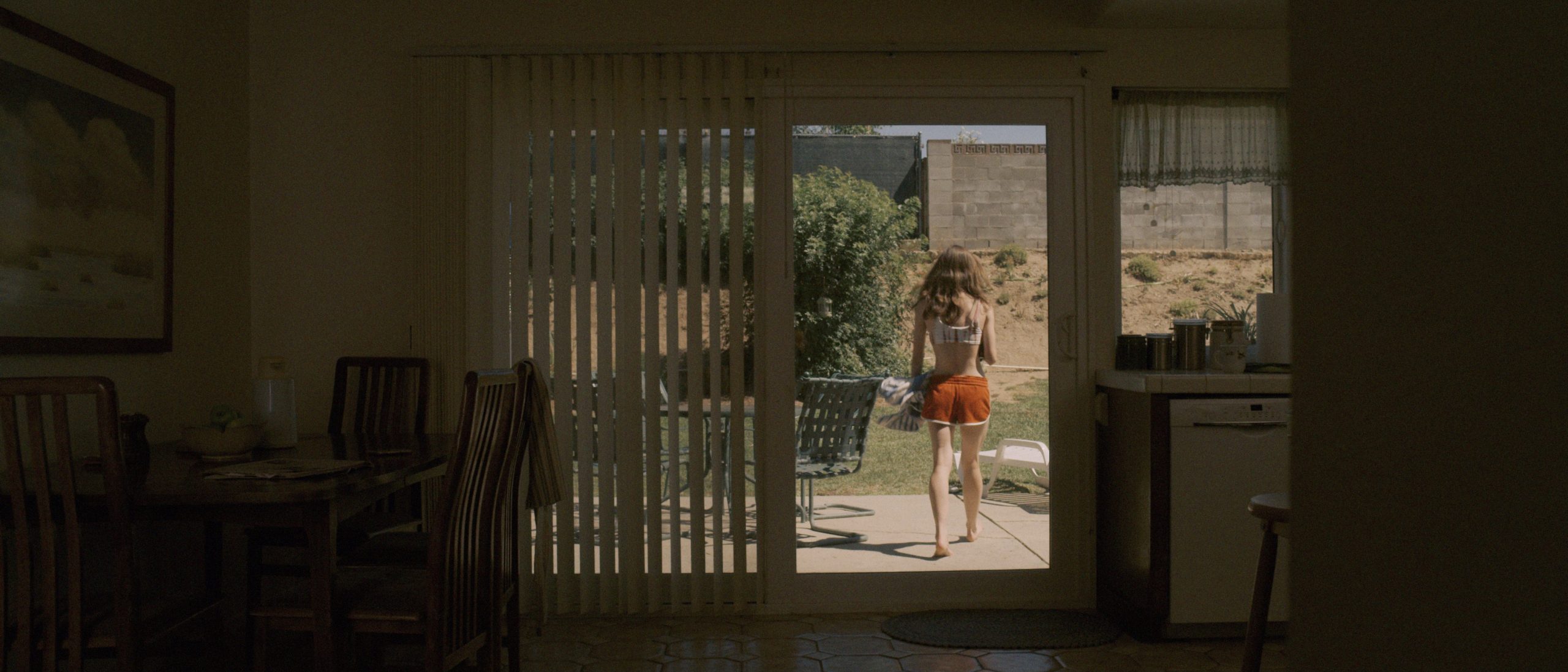 Palm Trees and Power Lines FilmRezensionen.de