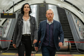 The Chelsea Detective: Mrs + Mrs Romano TV Fernsehen ZDF Mediathek