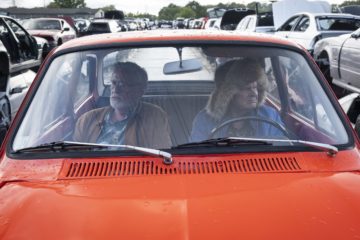 Grump Mielensäpahoittaja Eskorttia etsimässä