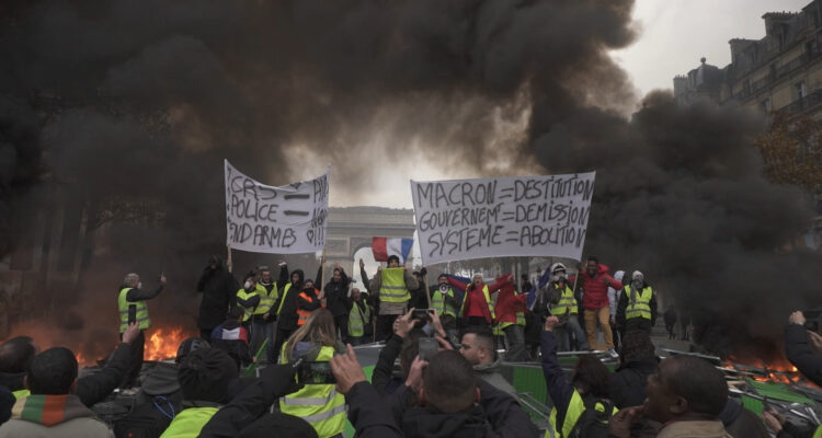 Eine Revolution Aufstand der Gelbwesten Un peuple