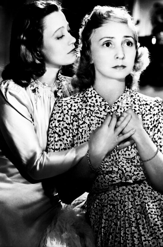 Schleppkähne Szene 2 FilmRezensionen.de