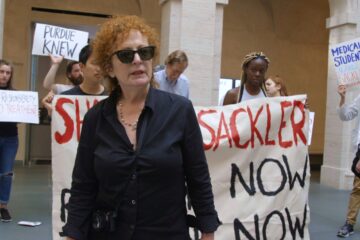 All The Beauty And The Bloodshed