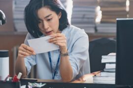 Gentleman Taken Identity Tv Fernsehen DVD kaufen Streamen online Video on Demand