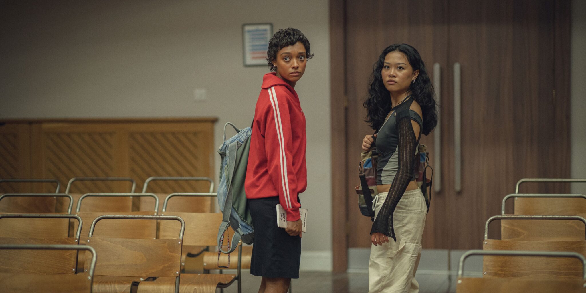 Everything Now Staffel 1 Szene 2 FilmRezensionen.de