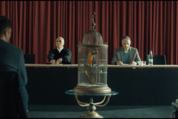 Kommt ein Vogel geflogen