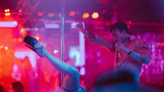 Asbest Staffel 1 Tv Fernsehen Das Erste ARD Streamen online Mediathek Video on Demand Netflix DVD kaufen