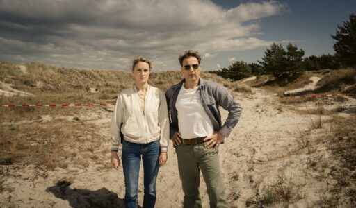 Dünentod – Ein Nordsee-Krimi: Tod auf dem Meer TV Fernsehen RTL Streamen online Mediathek DVD kaufen