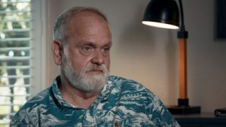 Das Programm Hinter den Kulissen der Disziplinierungsindustrie The Program: Cons, Cults, and Kidnapping Netflix Streamen online