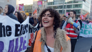 Niemals allein immer zusammen