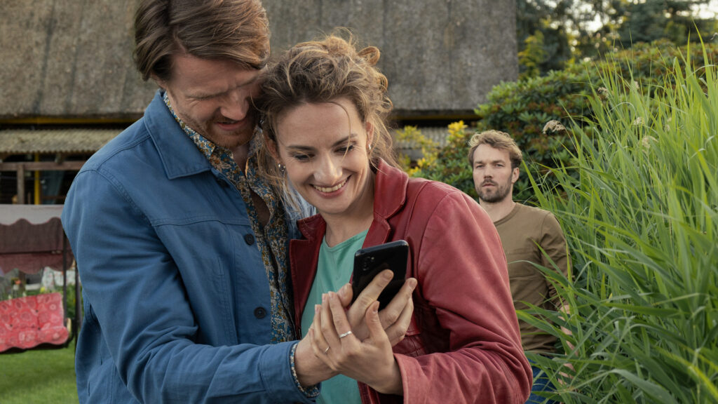 mit-herz-und-holly-lichtblicke-film-rezensionen-de