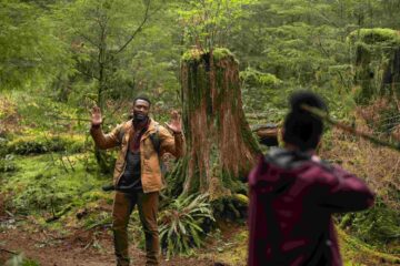 Parallel 2024 Gefangen zwischen Welten