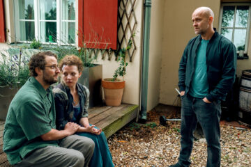 Jenseits der Spree Invasion TV Fernsehen ZDF Streamen online Mediathek Video on Demand DVD kaufen