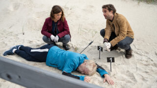 Nord Nord Mord - Sievers und der verlorene Hund TV Fernsehen ZDF Streamen online Mediathek Video on Demand DVD kaufen
