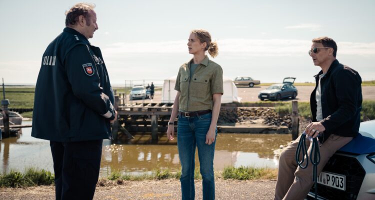 Dünentod – Ein Nordsee-Krimi: Tödliche Geheimnisse Tv Fernsehen RTL Streamen online Mediathek Video on Demand DVD kaufen
