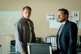 Dünentod – Ein Nordsee-Krimi: Tödliche Geheimnisse Tv Fernsehen RTL Streamen online Mediathek Video on Demand DVD kaufen