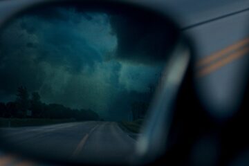 Twister: Im Sturm gefangen Netflix Caught in the Storm 2025 Streamen online