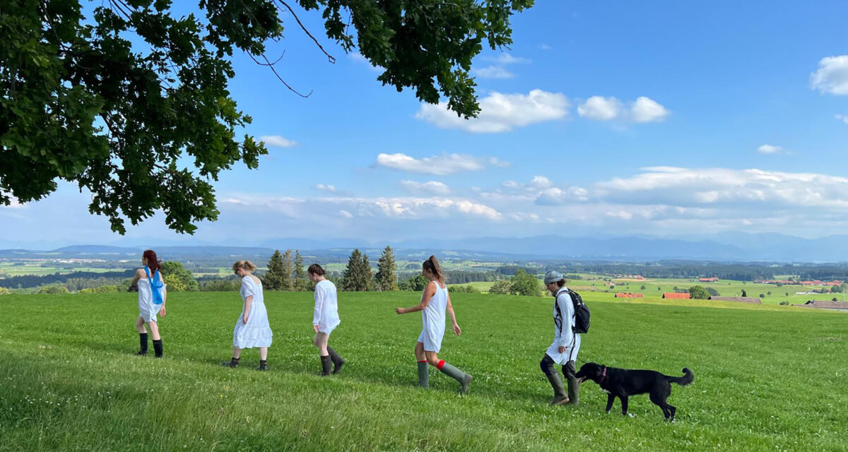 überall gibt es ein hausen