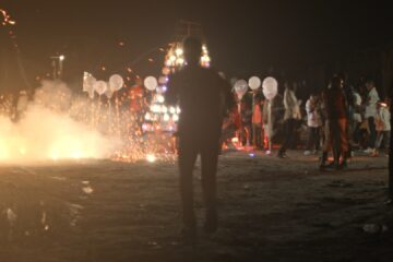 Rising up at Night Tongo Saa