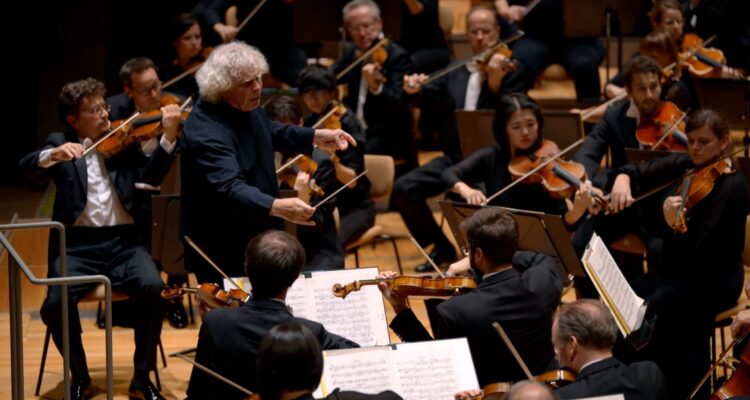 SIMON RATTLE - Vom Glück des Dirigierens