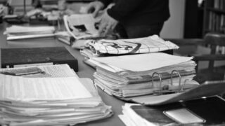QRT: Zeichen, Zombie, Teqno – ein Nekrolog