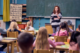 Andere Eltern - Die 1. Klasse TV Fernsehen ZDF Streamen online Mediathek Video on Demand DVD kaufen