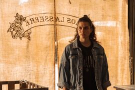 Unter der schwarzen Sonne Under a Dark Sun Soleil Noir Netflix Streamen online