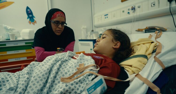 Wenn jede Sekunde zählt: Londons Trauma-Netzwerk Netflix Streamen online Critical: Between Life and Death