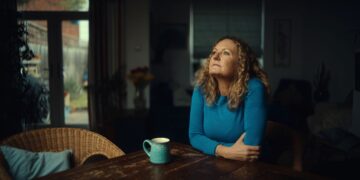 Wenn jede Sekunde zählt: Londons Trauma-Netzwerk Netflix Streamen online Critical: Between Life and Death