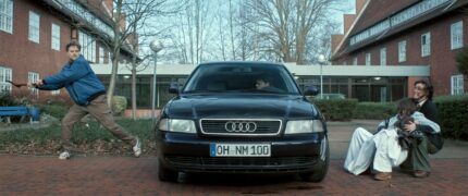 Beule zerlegt die Welt