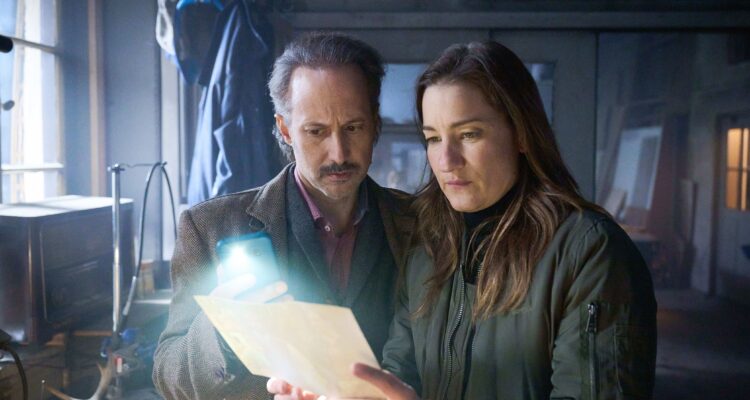 Bis auf den Knochen. Ein Krimi aus Passau Tv Fernsehen Das Erste ARD Streamen online Mediathek Video on Demand DVD kaufen