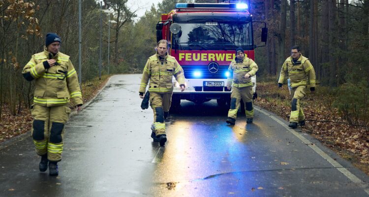 Die Heiland – Wir sind Anwalt: Einsatz außer Plan TV Fernsehen Das Erste ARD Streamen online Mediathek Video on Demand DVD kaufen