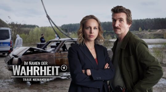 Im Namen der Wahrheit - Traue Niemandem TV Fernsehen Das Erste ARD Streamen online Mediathek Video on Demand DVD kaufen