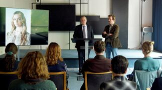 Im Namen der Wahrheit - Traue Niemandem TV Fernsehen Das Erste ARD Streamen online Mediathek Video on Demand DVD kaufen