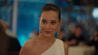 Altes Geld neue Liebe Old Money Enfes Bir Aksam Netflix Streamen online Video on Demand