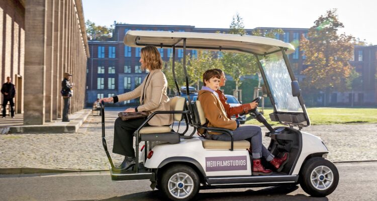 Die Heiland – Wir sind Anwalt Der blaue Stuhl Tv Fernsehen Das Erste ARD Streamen online Mediathek Video on Demand DVD kaufen