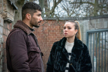 Jenseits der Spree Carlotta TV Fernsehen ZDF Streamen online Mediathek Video on Demand DVD kaufen